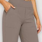 BRIA – PANTALÓN ANCHO RELAXED