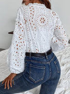 Roselina – Blusa bordada de manga larga con patrón calado
