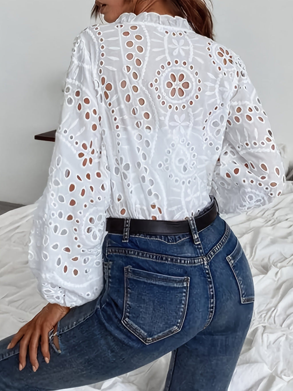 Roselina – Blusa bordada de manga larga