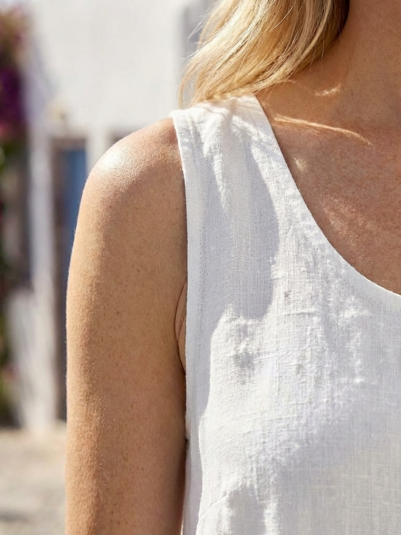 Ismera | Vestido midi relajado sin mangas y con cuello redondo