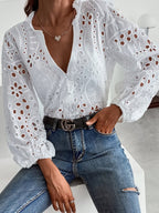 Roselina – Blusa bordada de manga larga