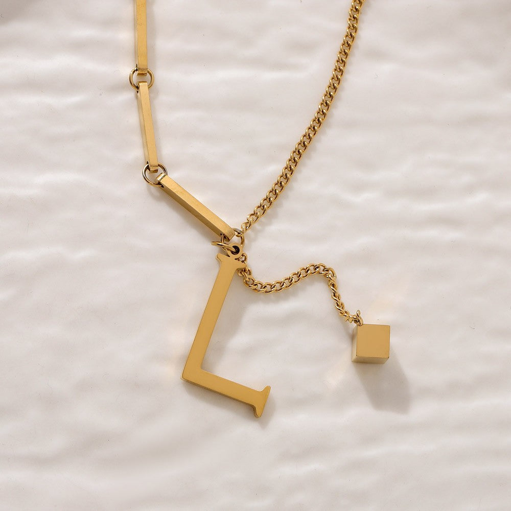 MILENA™ | COLLAR LETRA