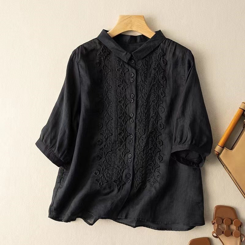 Marnie – Blusa Bordada con Tapeta de Botones