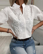 Cedelia – Blusa bordada con tapeta de botones
