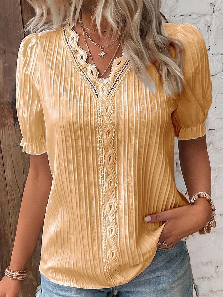 Elin – Blusa de encaje juguetona