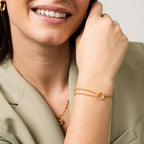 Estuche elegante de oro para pulsera de tenis
