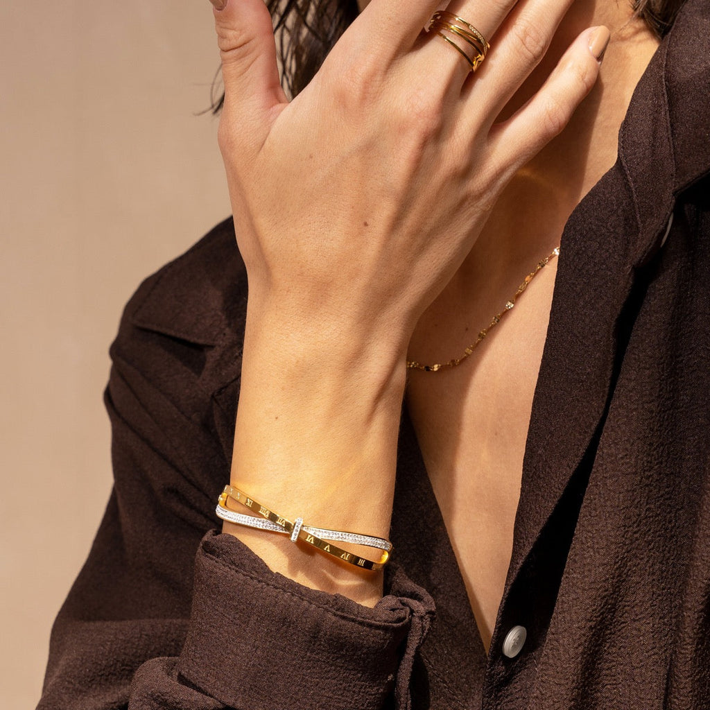 Elegante pulsera de abalorios