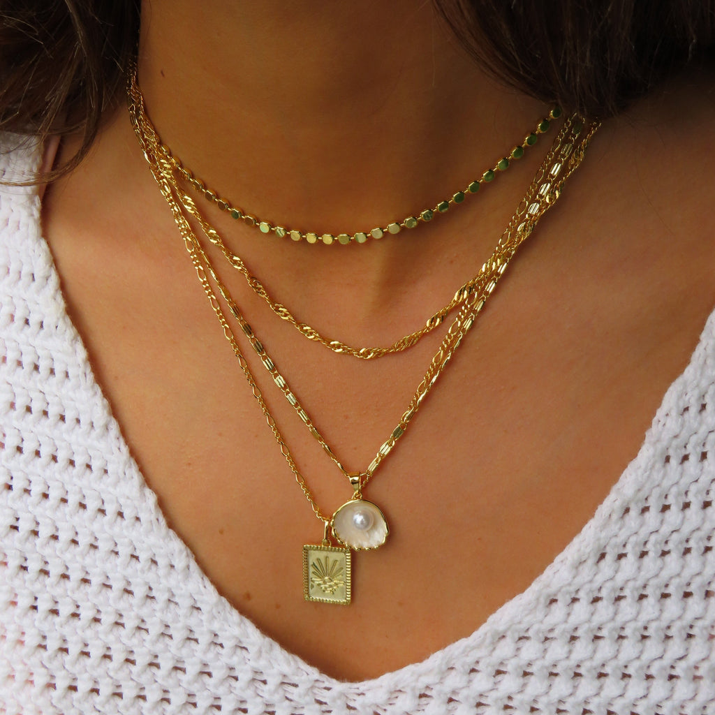 Collar con colgante Sol Radiante